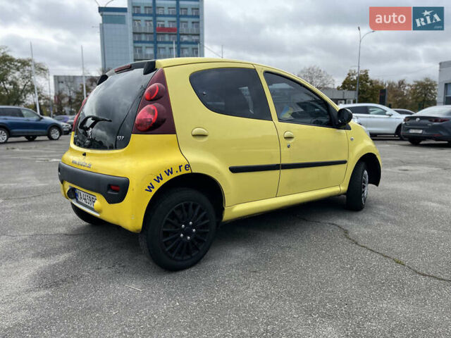 Пежо 107 2012 в Киеве на Automoto.ua Желтый Пежо 107, объемом двигателя 1 л и пробегом 294 тыс. км за 4200 $, фото 14 на Automoto.ua