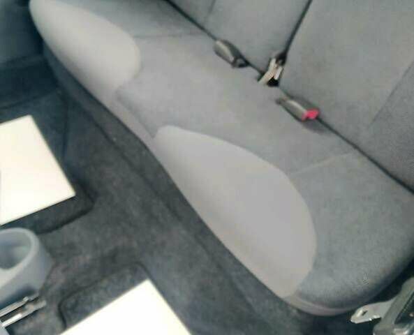 Серый Пежо 107, объемом двигателя 1 л и пробегом 112 тыс. км за 4200 $, фото 13 на Automoto.ua