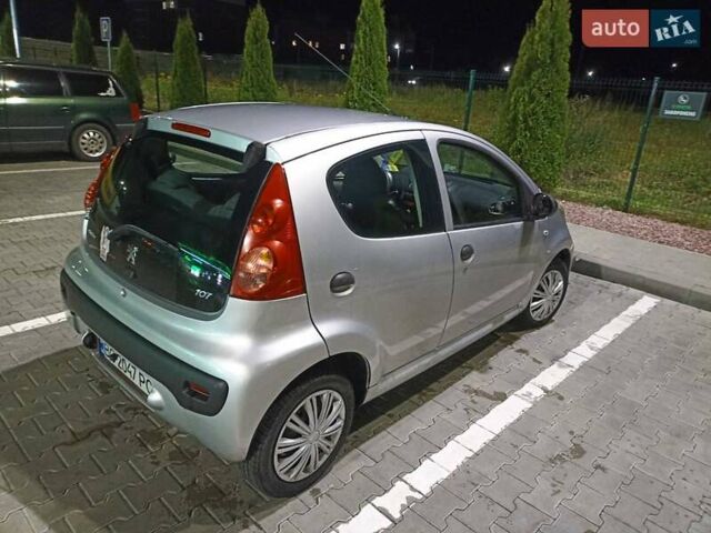 Серый Пежо 107, объемом двигателя 1 л и пробегом 154 тыс. км за 3299 $, фото 10 на Automoto.ua