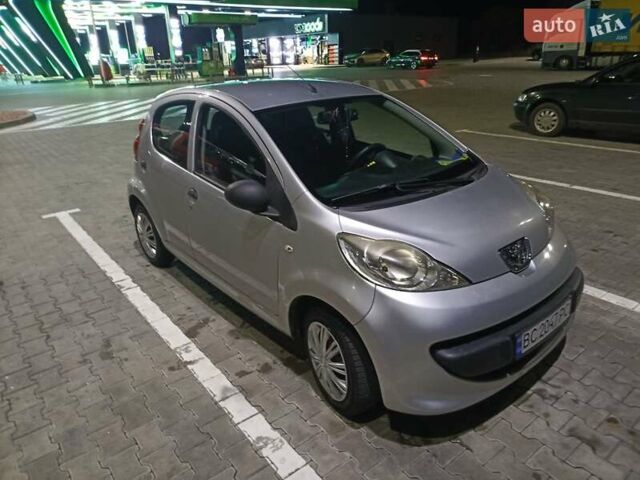 Серый Пежо 107, объемом двигателя 1 л и пробегом 154 тыс. км за 3299 $, фото 9 на Automoto.ua