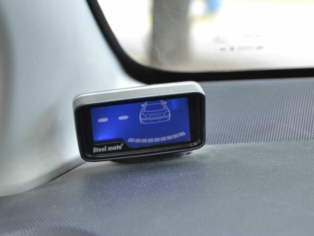 Серый Пежо 107, объемом двигателя 1 л и пробегом 146 тыс. км за 4700 $, фото 8 на Automoto.ua