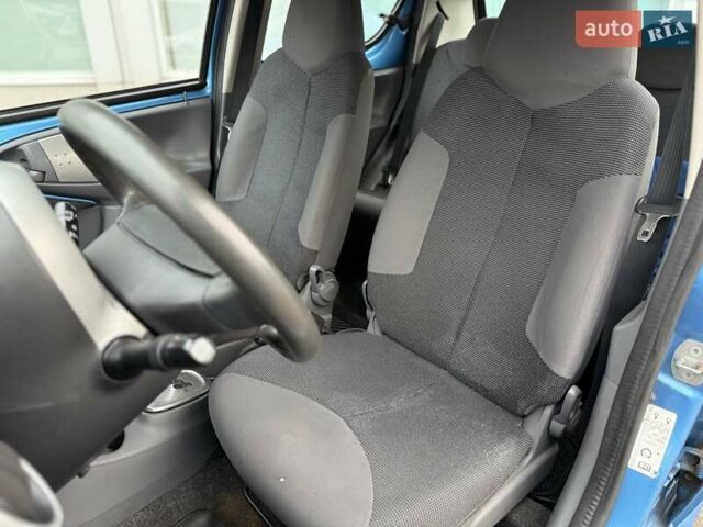 Синий Пежо 107, объемом двигателя 1 л и пробегом 197 тыс. км за 3999 $, фото 15 на Automoto.ua