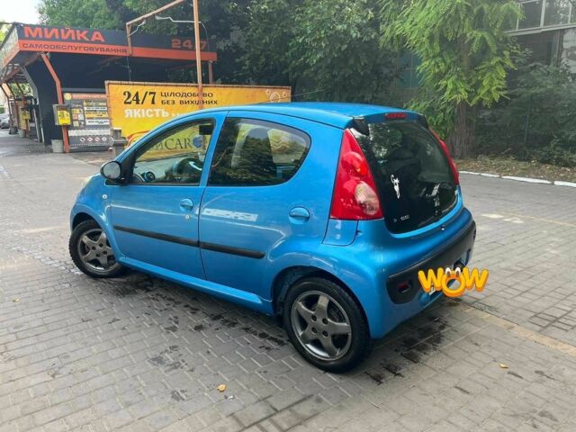 Пежо 107 2008 в Одессе на Automoto.ua Синий Пежо 107, объемом двигателя 1 л и пробегом 134 тыс. км за 4000 $, фото 3 на Automoto.ua