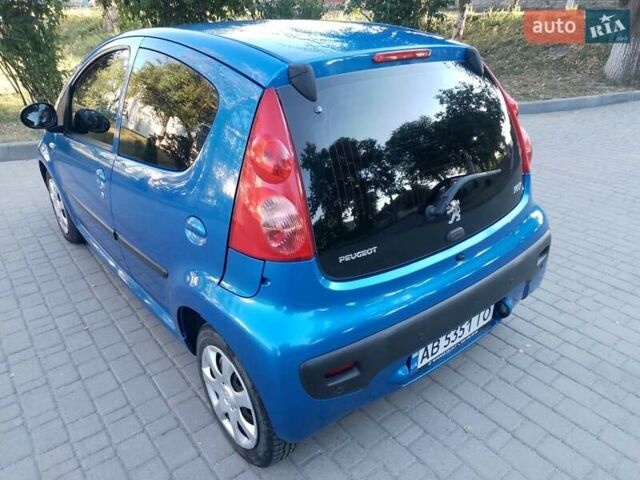 Синий Пежо 107, объемом двигателя 1 л и пробегом 114 тыс. км за 5300 $, фото 4 на Automoto.ua