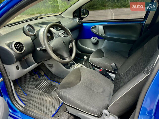 Синий Пежо 107, объемом двигателя 1 л и пробегом 190 тыс. км за 5555 $, фото 23 на Automoto.ua