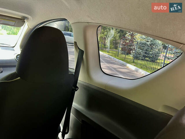 Синий Пежо 107, объемом двигателя 1 л и пробегом 190 тыс. км за 5555 $, фото 32 на Automoto.ua