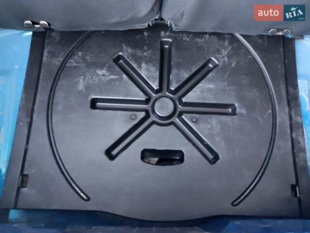 Синий Пежо 107, объемом двигателя 1 л и пробегом 114 тыс. км за 5300 $, фото 17 на Automoto.ua