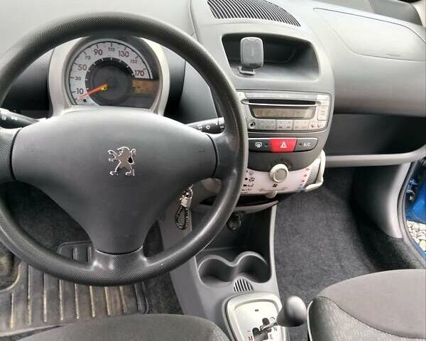 Синий Пежо 107, объемом двигателя 1 л и пробегом 96 тыс. км за 5500 $, фото 7 на Automoto.ua