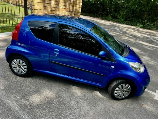 Синій Пежо 107, об'ємом двигуна 1 л та пробігом 186 тис. км за 5000 $, фото 5 на Automoto.ua