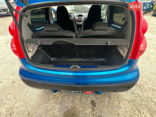 Синий Пежо 107, объемом двигателя 1 л и пробегом 96 тыс. км за 5440 $, фото 25 на Automoto.ua
