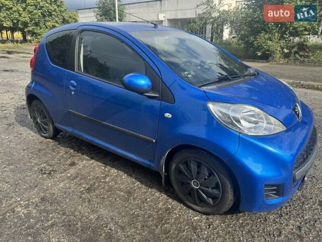 Синий Пежо 107, объемом двигателя 1 л и пробегом 90 тыс. км за 5200 $, фото 2 на Automoto.ua