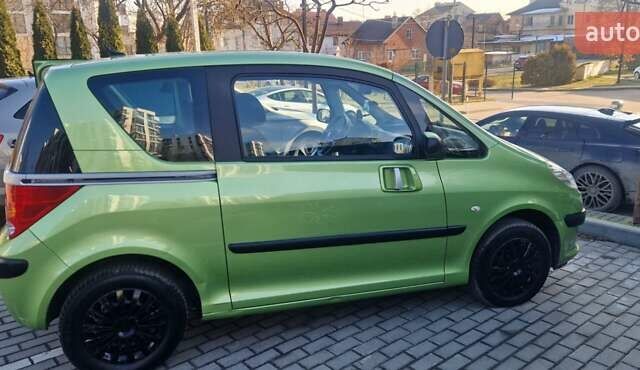 Зеленый Пежо 107, объемом двигателя 1.36 л и пробегом 117 тыс. км за 4800 $, фото 4 на Automoto.ua