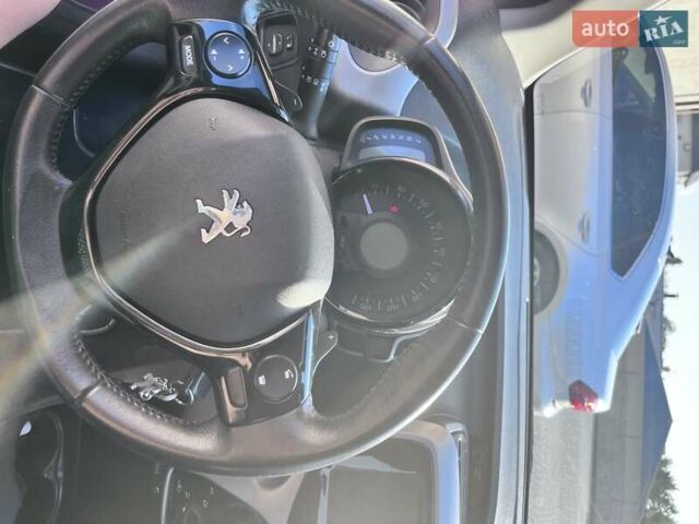 Фіолетовий Пежо 108, об'ємом двигуна 1 л та пробігом 63 тис. км за 9200 $, фото 8 на Automoto.ua