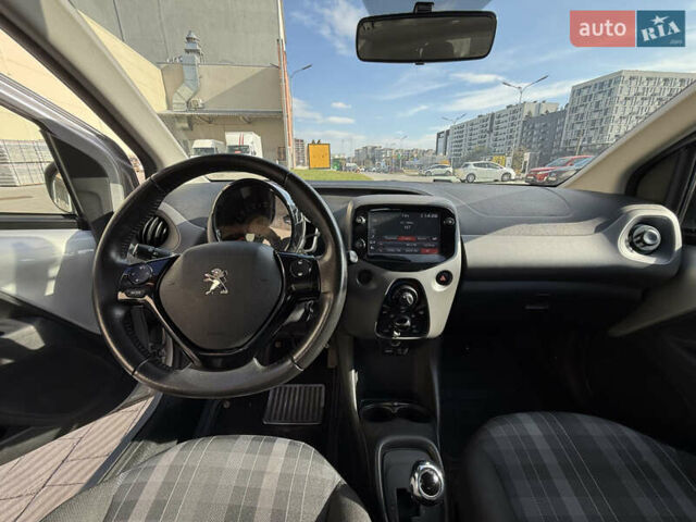 Сірий Пежо 108, об'ємом двигуна 1 л та пробігом 47 тис. км за 9250 $, фото 18 на Automoto.ua