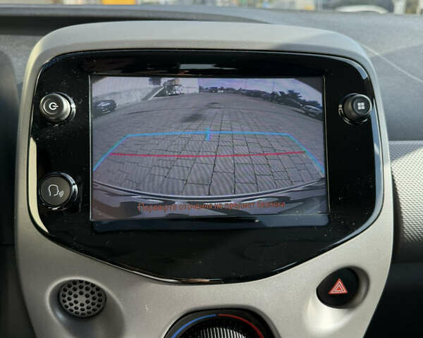 Сірий Пежо 108, об'ємом двигуна 1 л та пробігом 47 тис. км за 9250 $, фото 25 на Automoto.ua