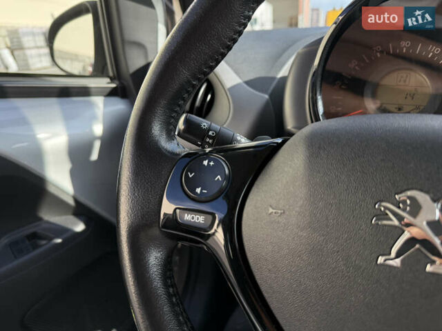 Сірий Пежо 108, об'ємом двигуна 1 л та пробігом 47 тис. км за 9250 $, фото 22 на Automoto.ua