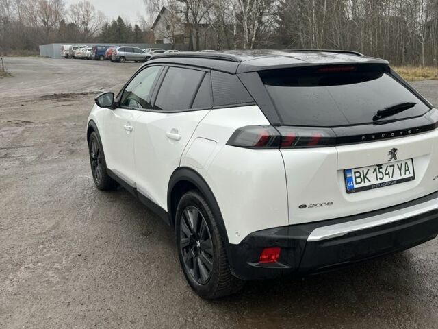 Белый Пежо 2008, объемом двигателя 0 л и пробегом 67 тыс. км за 367 $, фото 14 на Automoto.ua