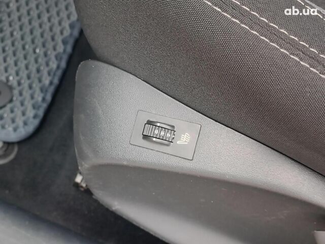 Белый Пежо 2008, объемом двигателя 1.2 л и пробегом 79 тыс. км за 11990 $, фото 20 на Automoto.ua