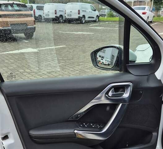 Пежо 2008 2014 у Івано-Франківську на Automoto.ua Білий Пежо 2008, об'ємом двигуна 1.2 л та пробігом 84 тис. км за 9999 $, фото 25 на Automoto.ua