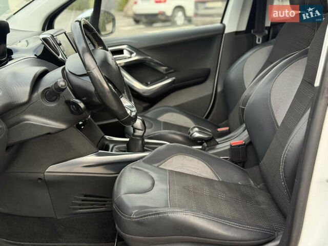 Білий Пежо 2008, об'ємом двигуна 1.2 л та пробігом 192 тис. км за 6999 $, фото 30 на Automoto.ua