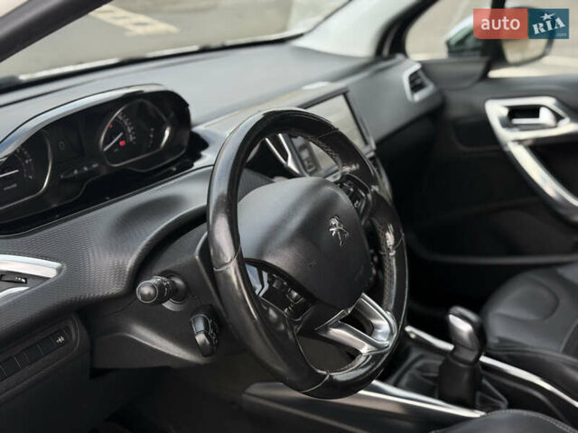Білий Пежо 2008, об'ємом двигуна 1.2 л та пробігом 192 тис. км за 6999 $, фото 29 на Automoto.ua