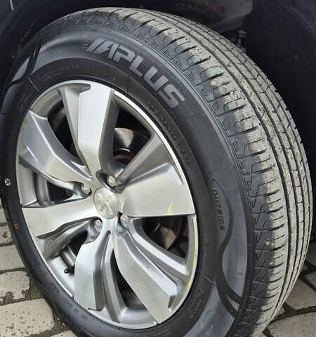 Пежо 2008 2014 у Івано-Франківську на Automoto.ua Білий Пежо 2008, об'ємом двигуна 1.2 л та пробігом 84 тис. км за 9999 $, фото 23 на Automoto.ua