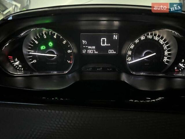 Білий Пежо 2008, об'ємом двигуна 1.2 л та пробігом 118 тис. км за 9000 $, фото 19 на Automoto.ua