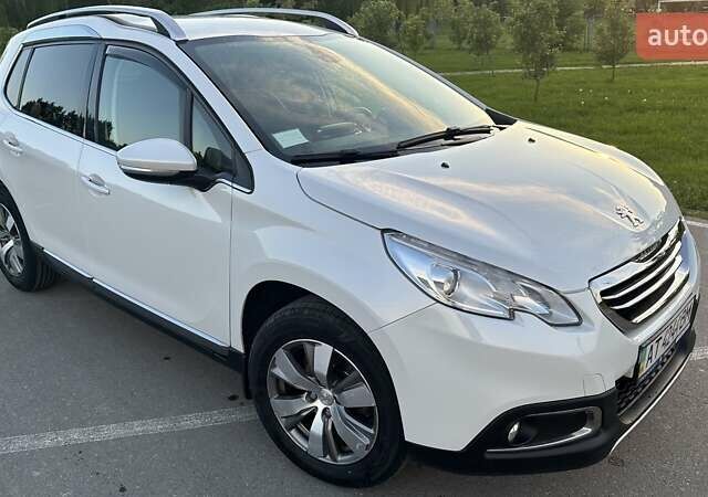 Білий Пежо 2008, об'ємом двигуна 1.2 л та пробігом 84 тис. км за 12800 $, фото 13 на Automoto.ua