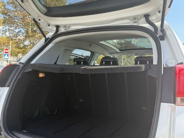 Белый Пежо 2008, объемом двигателя 1.2 л и пробегом 174 тыс. км за 6900 $, фото 13 на Automoto.ua