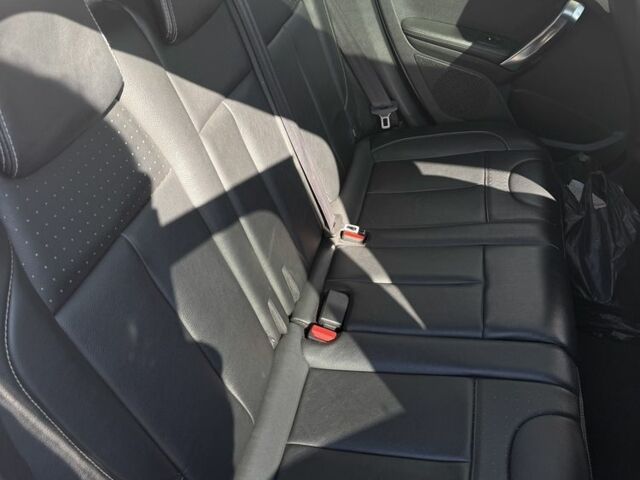 Белый Пежо 2008, объемом двигателя 1.2 л и пробегом 174 тыс. км за 6900 $, фото 17 на Automoto.ua