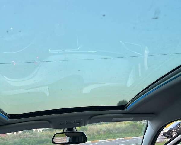 Білий Пежо 2008, об'ємом двигуна 1.2 л та пробігом 118 тис. км за 9000 $, фото 17 на Automoto.ua