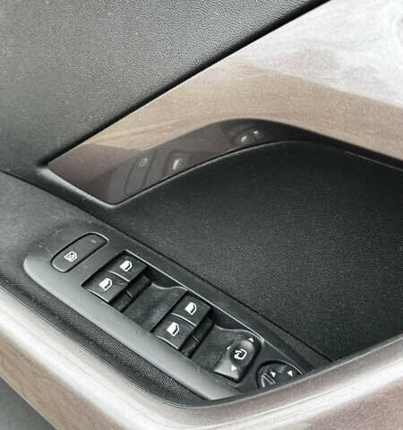 Пежо 2008 2014 у Львові на Automoto.ua Білий Пежо 2008, об'ємом двигуна 1.6 л та пробігом 120 тис. км за 9000 $, фото 7 на Automoto.ua