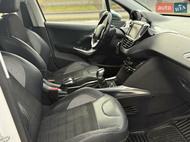 Білий Пежо 2008, об'ємом двигуна 1.2 л та пробігом 192 тис. км за 6999 $, фото 36 на Automoto.ua