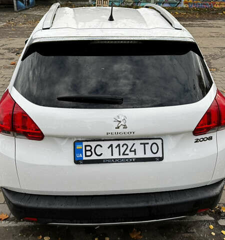 Пежо 2008 2014 у Львові на Automoto.ua Білий Пежо 2008, об'ємом двигуна 1.6 л та пробігом 120 тис. км за 9000 $, фото 2 на Automoto.ua
