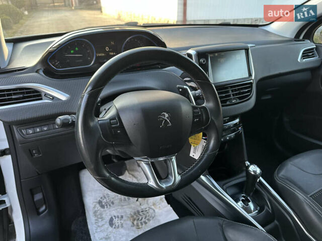 Білий Пежо 2008, об'ємом двигуна 1.6 л та пробігом 216 тис. км за 8999 $, фото 20 на Automoto.ua