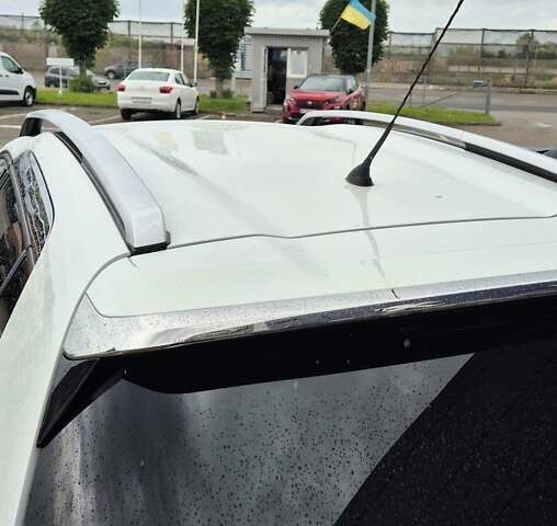 Пежо 2008 2014 у Івано-Франківську на Automoto.ua Білий Пежо 2008, об'ємом двигуна 1.2 л та пробігом 84 тис. км за 9999 $, фото 17 на Automoto.ua