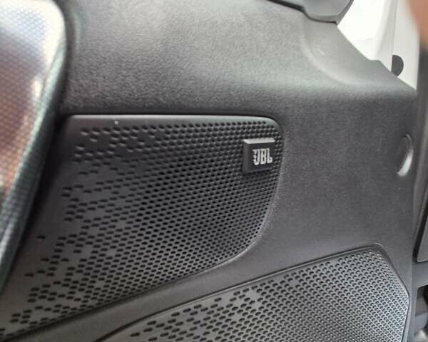 Пежо 2008 2014 у Івано-Франківську на Automoto.ua Білий Пежо 2008, об'ємом двигуна 1.2 л та пробігом 84 тис. км за 9999 $, фото 44 на Automoto.ua