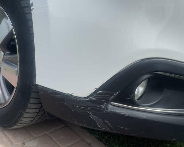 Пежо 2008 2014 у Калуше на Automoto.ua Білий Пежо 2008, об'ємом двигуна 1.56 л та пробігом 280 тис. км за 7600 $, фото 4 на Automoto.ua