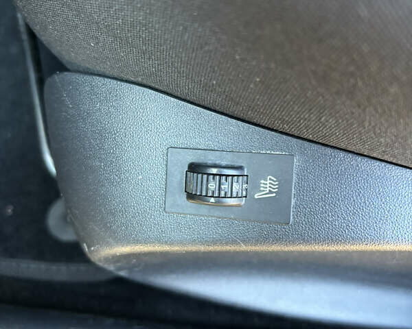 Белый Пежо 2008, объемом двигателя 1.2 л и пробегом 121 тыс. км за 9900 $, фото 10 на Automoto.ua