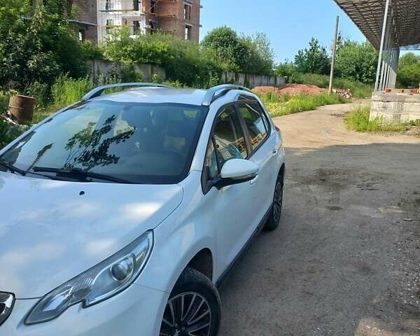 Білий Пежо 2008, об'ємом двигуна 1.56 л та пробігом 271 тис. км за 10240 $, фото 17 на Automoto.ua