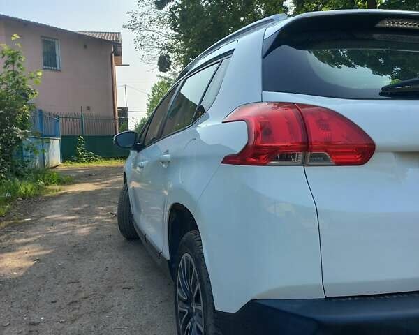 Білий Пежо 2008, об'ємом двигуна 1.56 л та пробігом 271 тис. км за 10240 $, фото 16 на Automoto.ua