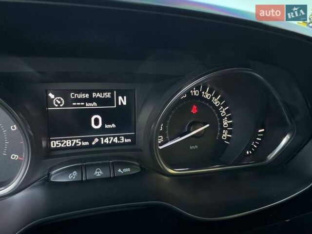 Пежо 2008 2015 в Киеве на Automoto.ua Белый Пежо 2008, объемом двигателя 1.6 л и пробегом 52 тыс. км за 12100 $, фото 10 на Automoto.ua