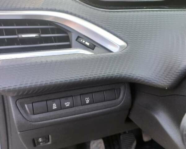 Білий Пежо 2008, об'ємом двигуна 1.56 л та пробігом 271 тис. км за 10240 $, фото 43 на Automoto.ua