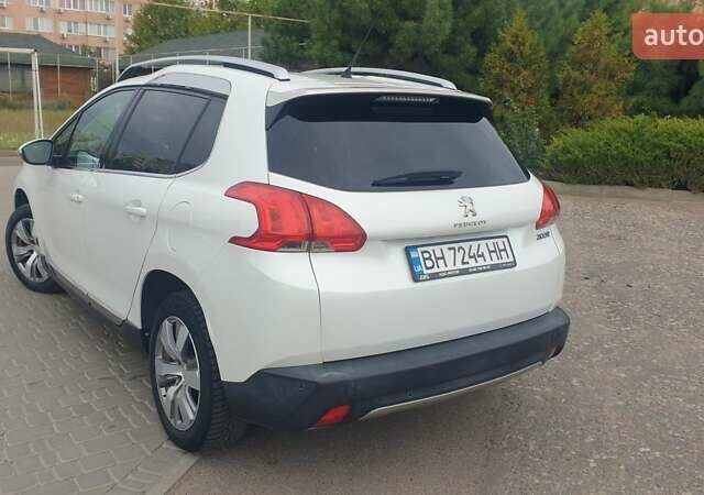 Белый Пежо 2008, объемом двигателя 1.2 л и пробегом 110 тыс. км за 12500 $, фото 4 на Automoto.ua