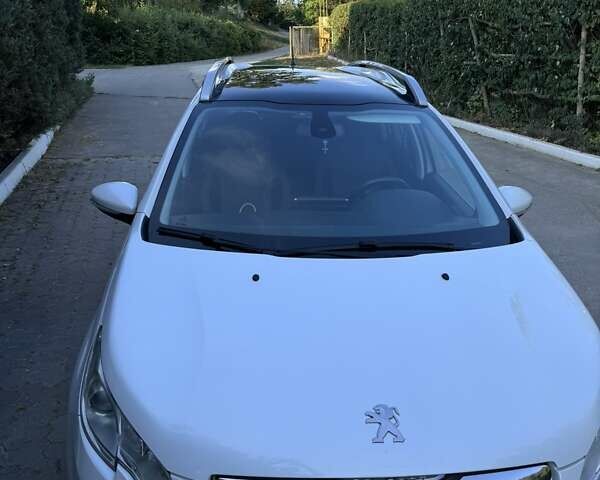 Белый Пежо 2008, объемом двигателя 1.2 л и пробегом 89 тыс. км за 10300 $, фото 2 на Automoto.ua