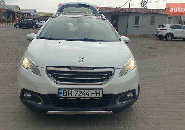 Белый Пежо 2008, объемом двигателя 1.2 л и пробегом 110 тыс. км за 12500 $, фото 11 на Automoto.ua