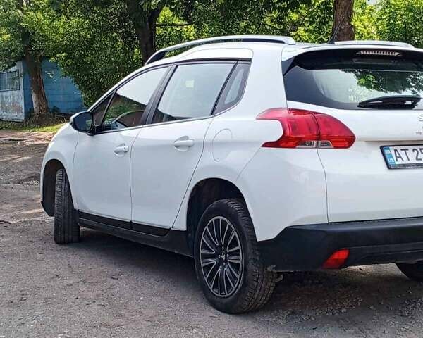 Білий Пежо 2008, об'ємом двигуна 1.56 л та пробігом 271 тис. км за 10240 $, фото 24 на Automoto.ua