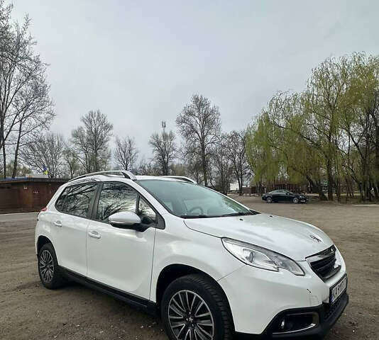 Білий Пежо 2008, об'ємом двигуна 1.2 л та пробігом 202 тис. км за 8500 $, фото 1 на Automoto.ua