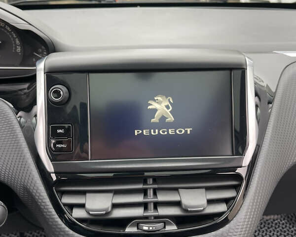 Білий Пежо 2008, об'ємом двигуна 1.2 л та пробігом 90 тис. км за 11299 $, фото 20 на Automoto.ua