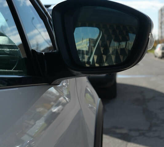 Пежо 2008 2017 у Львові на Automoto.ua Білий Пежо 2008, об'ємом двигуна 1.2 л та пробігом 89 тис. км за 11300 $, фото 15 на Automoto.ua